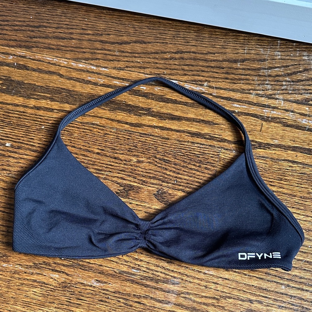 Dfyne Black Impact Strappy Bra